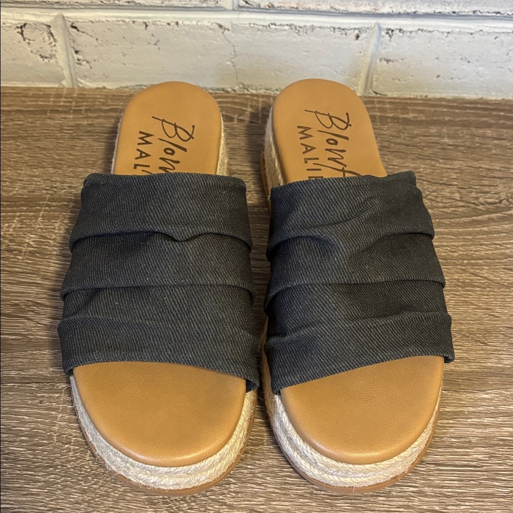 Blowfish Slide Sandals Size 6